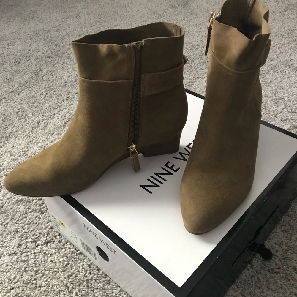 Brown suede Nine West ankle boots